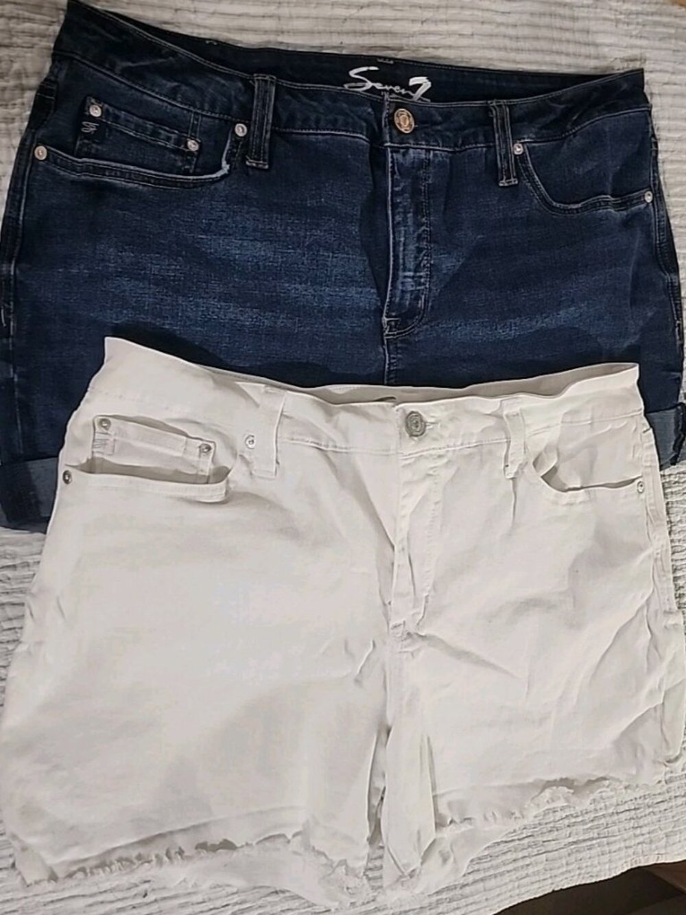 Women’s Size 16‎ Weekend Shorts Cutoff White & Denim Stretch Raw Hem Logo 2 Pair